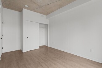 Le Celtis in Montréal, QC - Building Photo - Building Photo