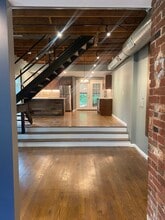 66 Rawson St, Unit 1 in Leicester, MA - Building Photo - Building Photo