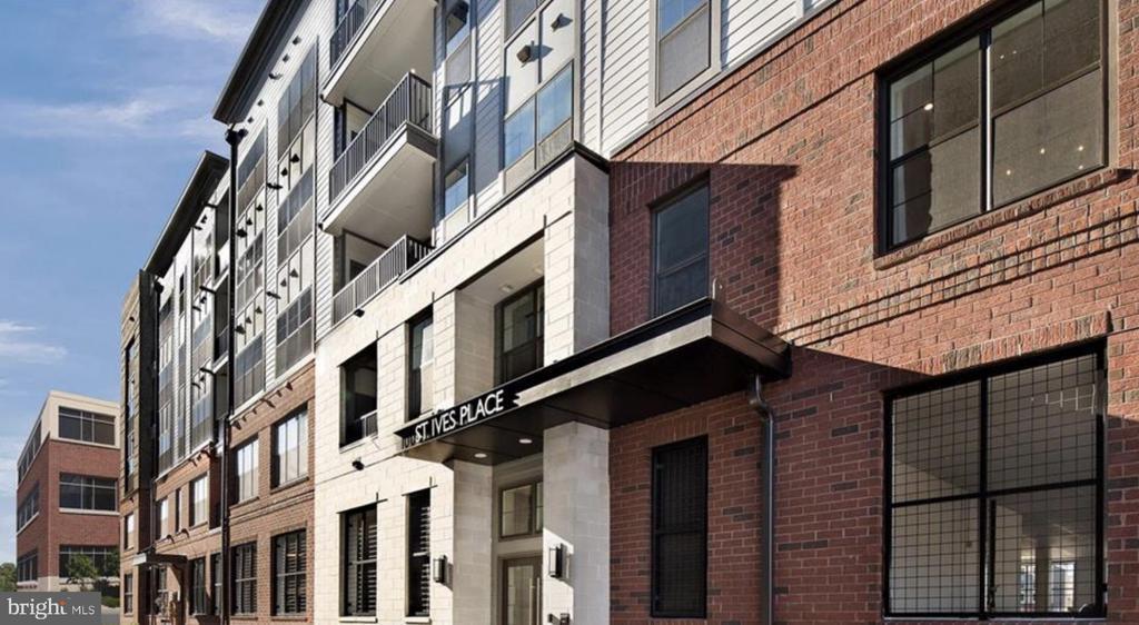 106 St Ives Pl in Oxon Hill, MD - Building Photo