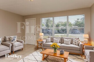 1425 NE 29th St in Pompano Beach, FL - Building Photo - Building Photo