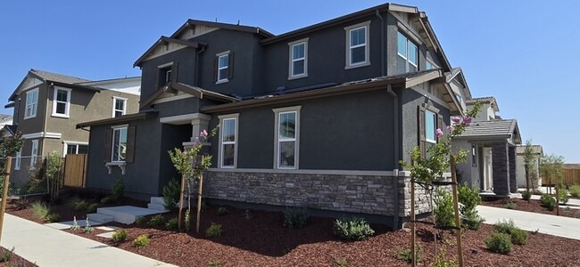 property at 1695 Placer Pl