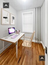 19 Pond St in Boston, MA - Building Photo - Building Photo
