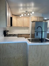 620 W Sunset Dr in Atmore, AL - Foto de edificio - Building Photo