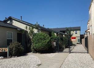 4279 W Broadway in Hawthorne, CA - Building Photo - Building Photo