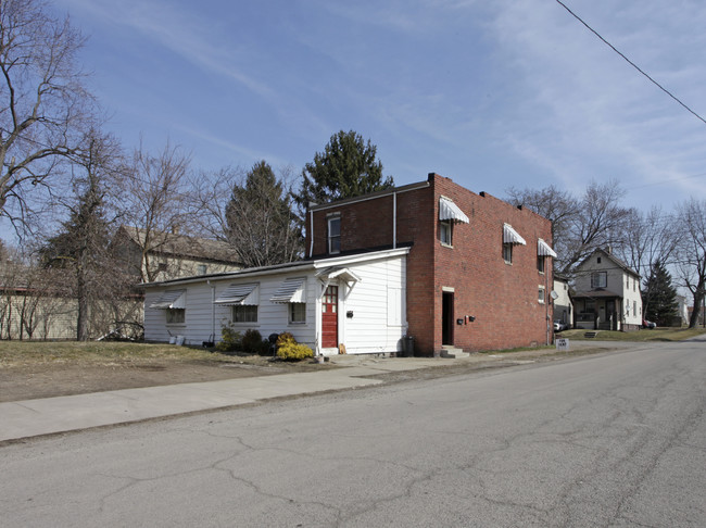 234 Ann Ave in Niles, OH - Foto de edificio - Building Photo