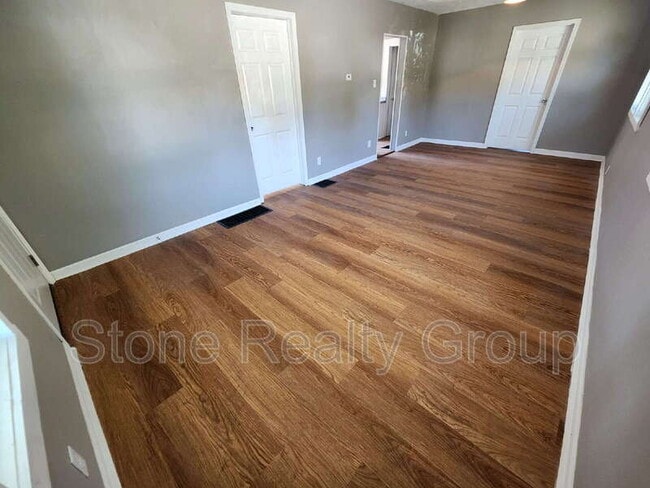 2002 N 25th St in Terre Haute, IN - Building Photo - Building Photo