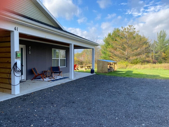 41 A Comfort Rd in Ithaca, NY - Building Photo - Building Photo