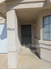 28235 Encino Dr in Menifee, CA - Building Photo - Building Photo