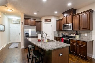 704 Red Cedar Ct in Grovetown, GA - Building Photo - Building Photo