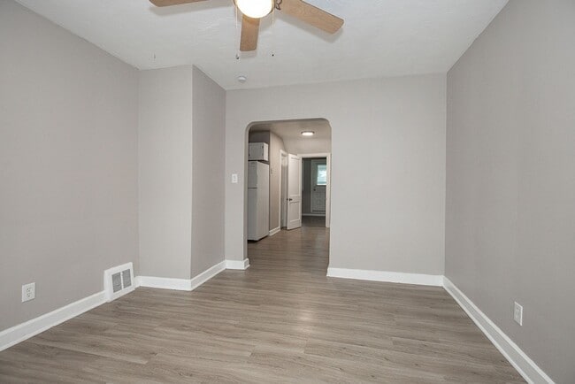 4011 Dawnshire Ave in Parma, OH - Building Photo - Building Photo