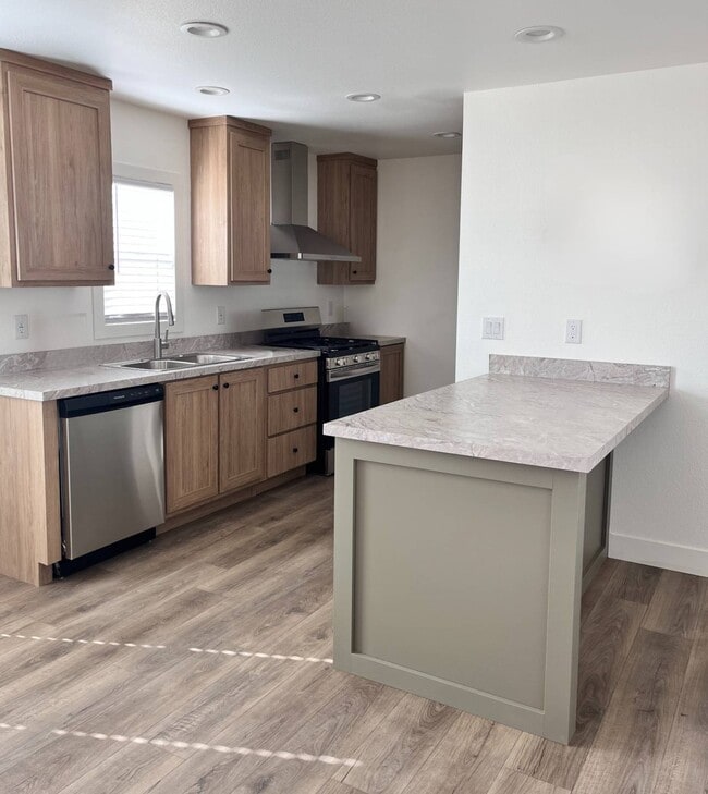 property at 1409 N French St