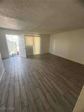 6340 Casada Way in Las Vegas, NV - Building Photo - Building Photo