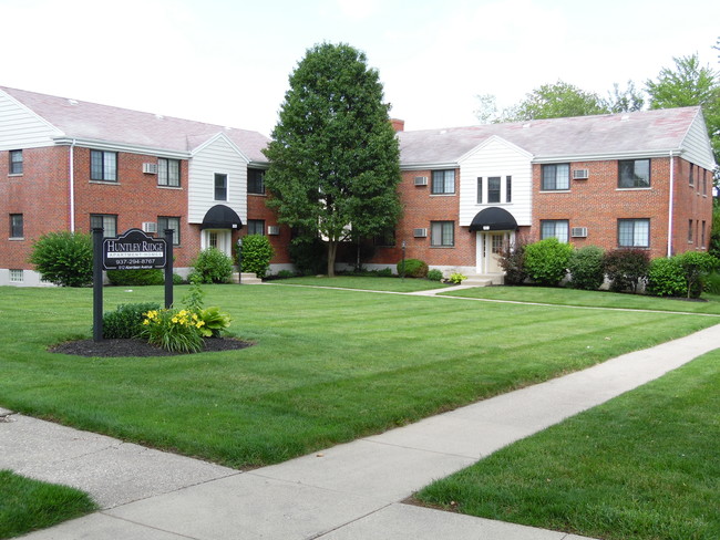 Huntley Ridge Apartments in Dayton, OH - Foto de edificio - Building Photo