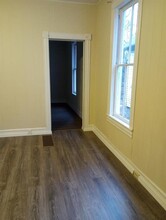 1103 Oak St, Unit 2 in Elmira, NY - Foto de edificio - Building Photo