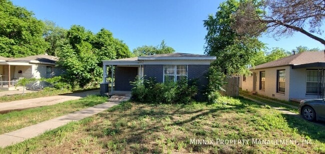 2118 22nd St in Lubbock, TX - Foto de edificio - Building Photo