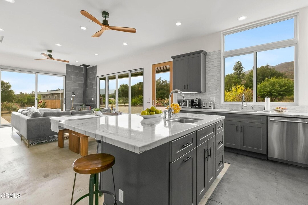 12135 Chumash Rd in Ojai, CA - Building Photo