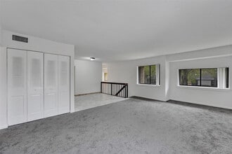 26 Wimbledon Lakes Dr in Plantation, FL - Building Photo - Building Photo