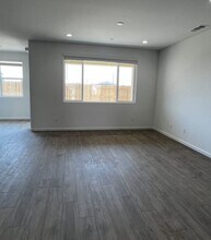 2491 Muscat Court in Hanford, CA - Building Photo - Building Photo