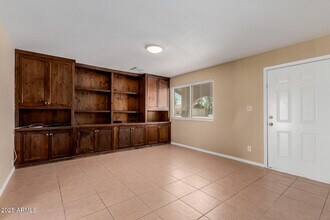 4231 E Grove St in Phoenix, AZ - Building Photo - Building Photo