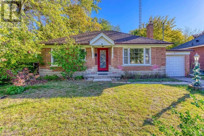 3 Glenn Murray Dr in Toronto, ON - Building Photo - Building Photo