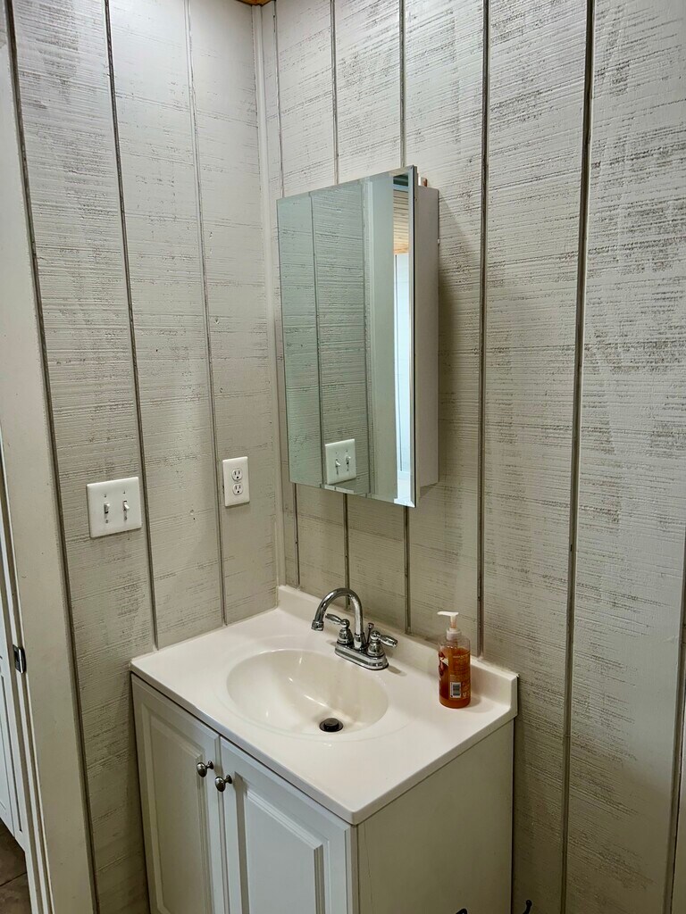 3755 AR375 Rentals in Mena, AR