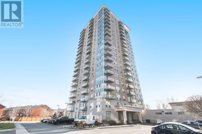 property at 90-390 Landry St