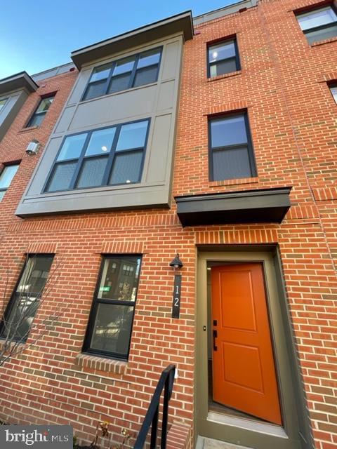 property at 12 Mural Walk NE