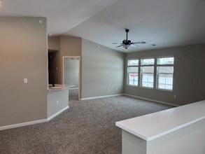 508 Glenhaven Wy in Fairborn, OH - Foto de edificio - Building Photo