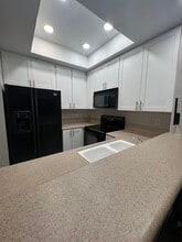 2218 River Run Dr, Unit 99 in San Diego, CA - Foto de edificio - Building Photo