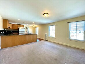 14 Dresser St-Unit -8 in Newport, RI - Building Photo - Building Photo