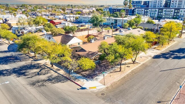 904 E 9th St in Tucson, AZ - Building Photo - Building Photo