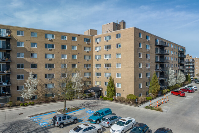 1Oak in Lakewood, OH - Foto de edificio - Primary Photo