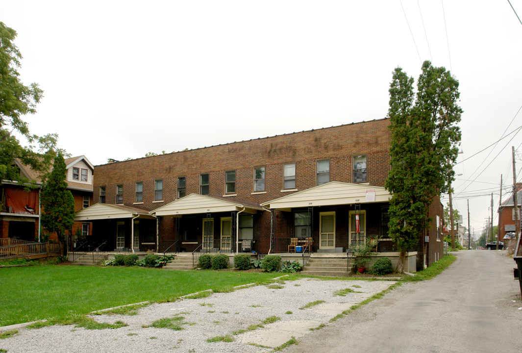 301-311 E 18th Ave in Columbus, OH - Building Photo