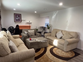 914 McCreery Ave in San Jose, CA - Building Photo - Building Photo