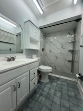 6113 Michael Dr in Stuart, FL - Foto de edificio - Building Photo