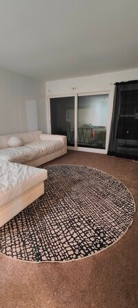 605 N Wolf Rd photo'