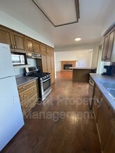 1103 Huntington Cir in Peterborough, ON - Building Photo - Building Photo