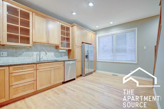 1923 N Sheffield Ave, Unit B in Chicago, IL - Building Photo - Building Photo