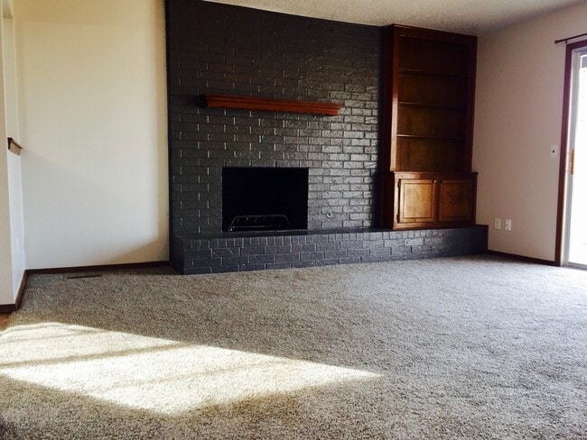 property at 913 Brookhurst Blvd