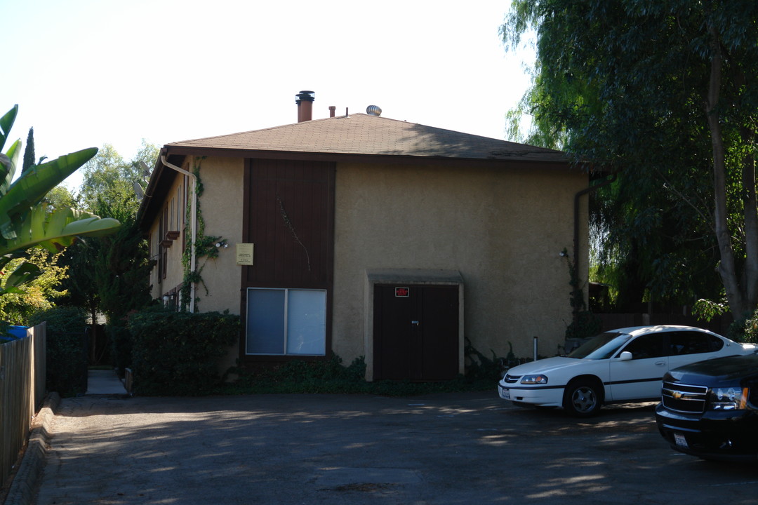 3611 S Barcelona St in Spring Valley, CA - Building Photo