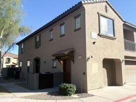 1330 S Aaron in Mesa, AZ - Building Photo