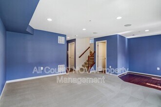 1609 Poplar Run Dr in Silver Spring, MD - Building Photo - Building Photo