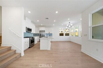 322 Proctor in Irvine, CA - Building Photo - Building Photo