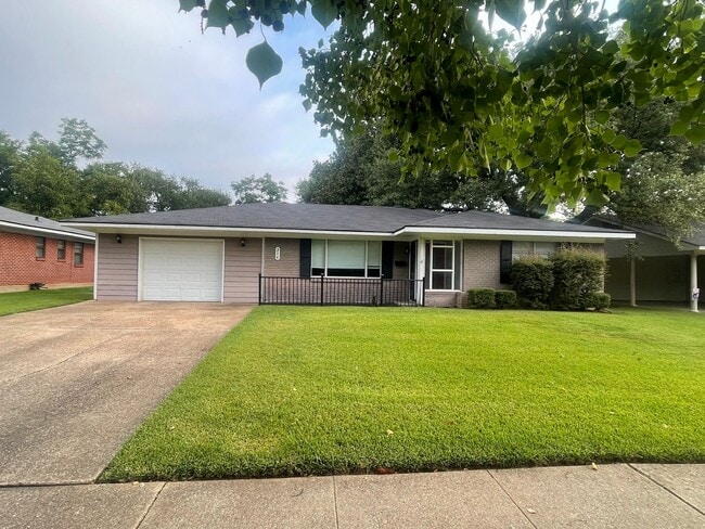 property at 314 E Southfield Rd