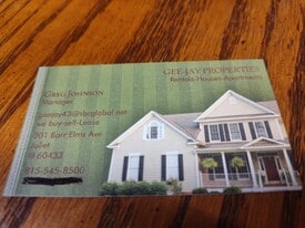 1104 Elizabeth St, Unit #1 in Joliet, IL - Building Photo