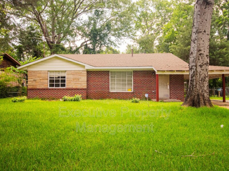 1709 Brizendine Dr in Birmingham, AL - Building Photo
