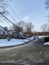 18 Lily St-Unit -2 in Albany, NY - Foto de edificio - Building Photo