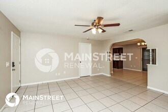 271 Maywood Ave NW in Palm Bay, FL - Foto de edificio - Building Photo