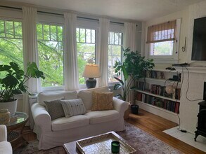 5535 Wellesley Ave, Unit 2 in Pittsburgh, PA - Building Photo - Building Photo