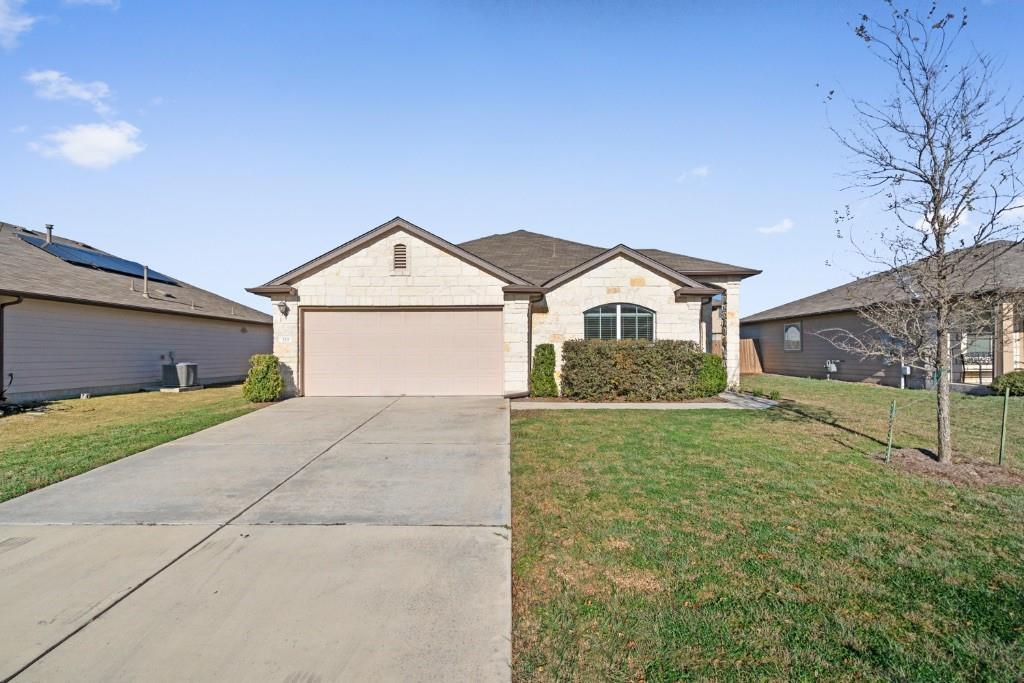 328 Voyager Cove in Kyle, TX - Building Photo